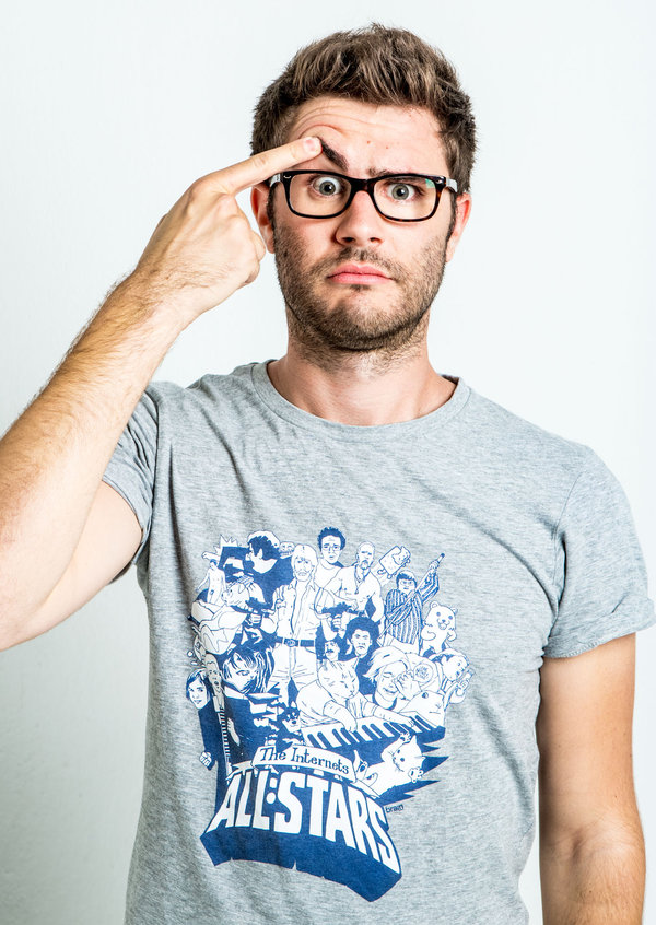 Cyprien Iov - Auteur