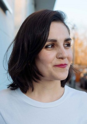 Julia Korbik - Auteur