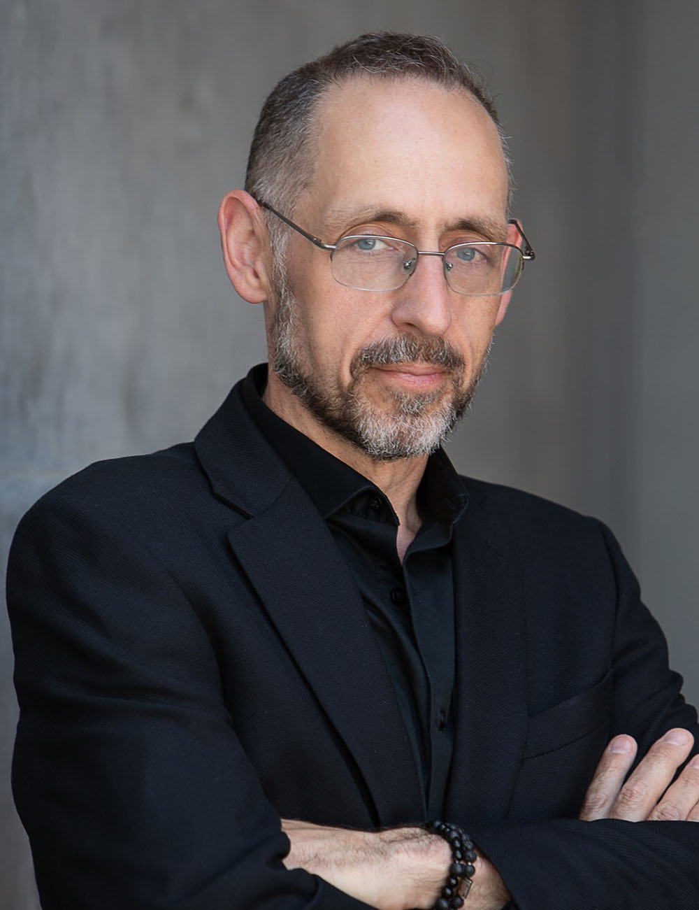 Dana Moreshead - Auteur