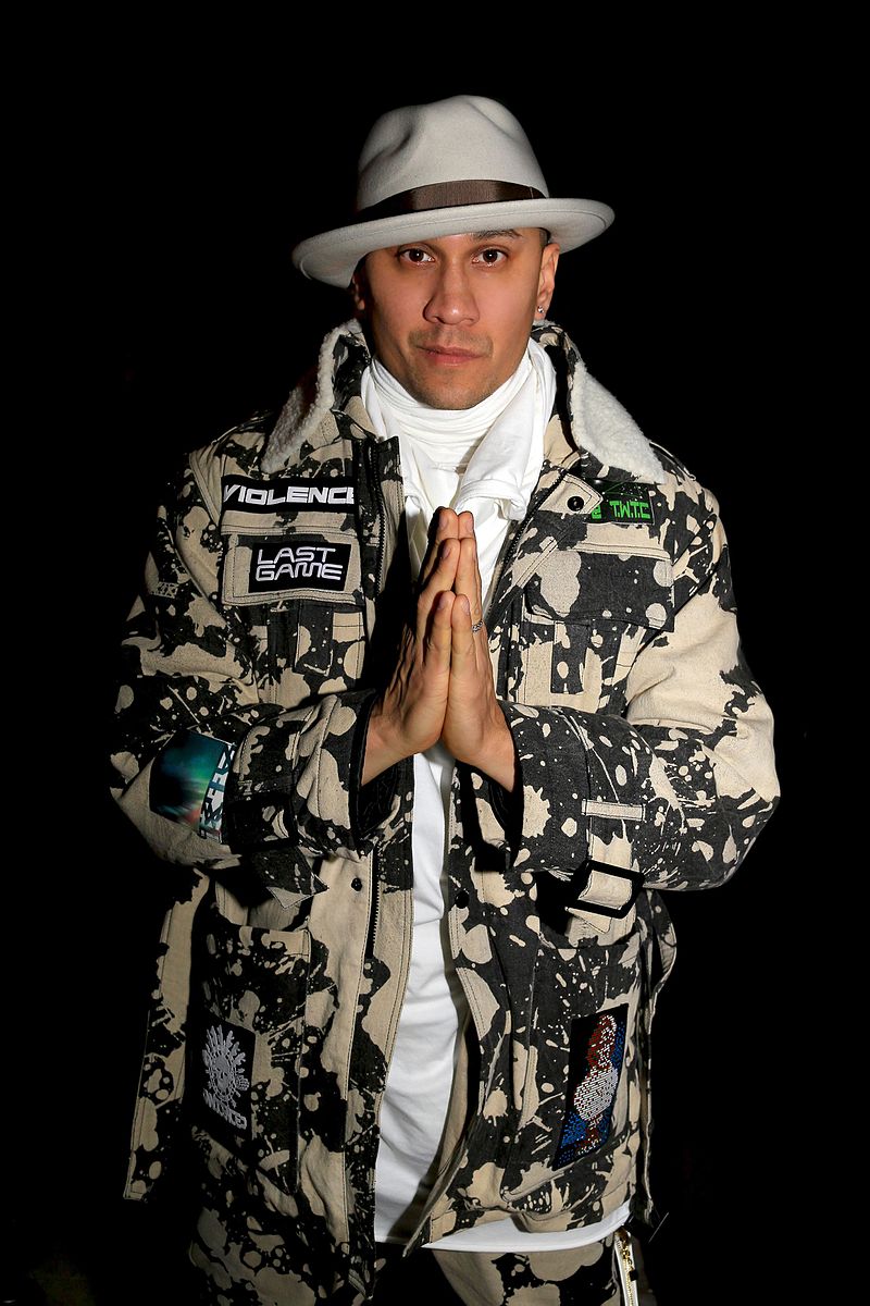 Taboo - Auteur