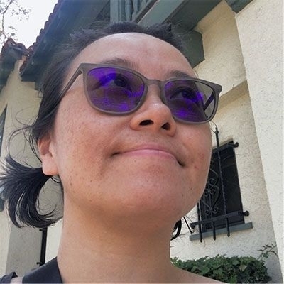 Mindy Lee - Auteur