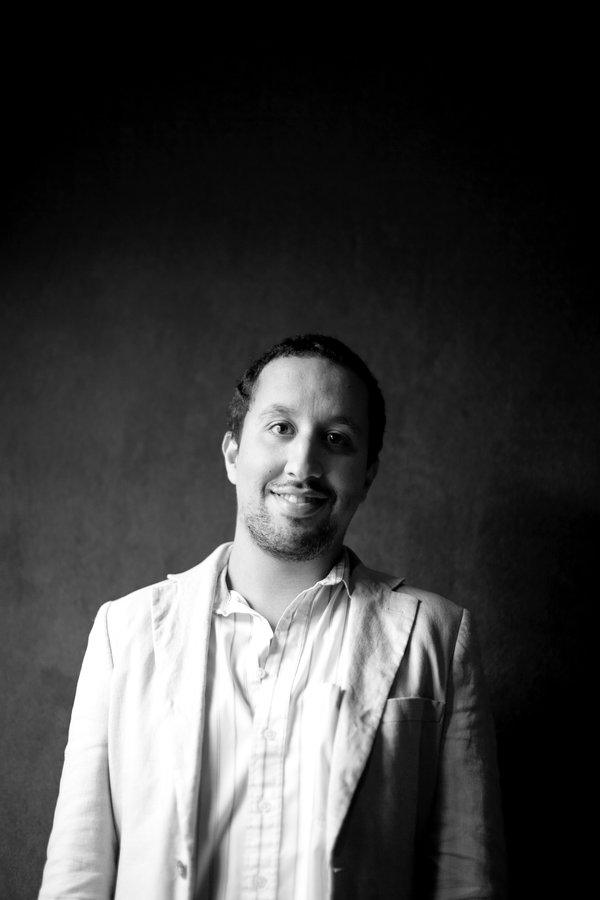 Stacy Tarumbana - Auteur