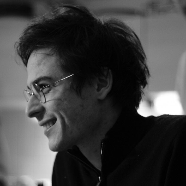 Lucas Harari - Auteur