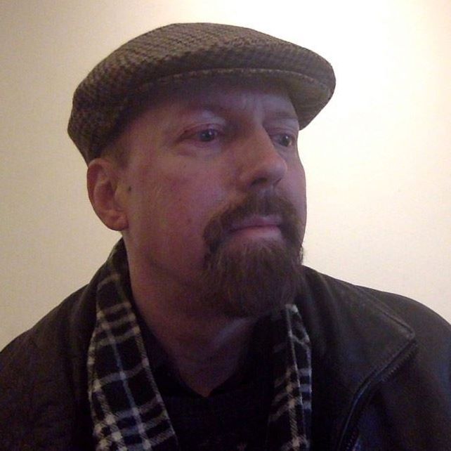 Alec Stevens - Auteur