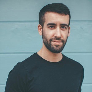 Reza Farazmand - Auteur