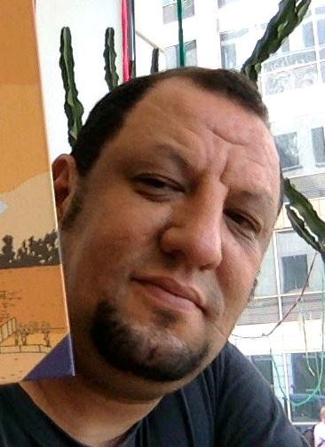 Abdel Bouzbiba / de Bruxelles - Auteur