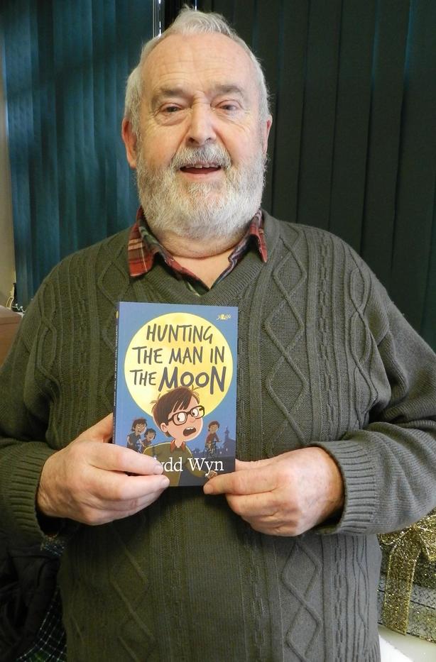 Dafydd Wyn - Auteur