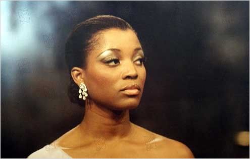 Wilhelmenia Wiggins Fernandez - Auteur