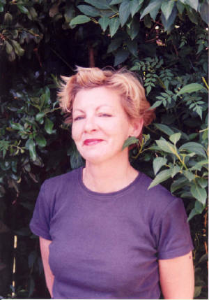 Anne Caulfield - Auteur