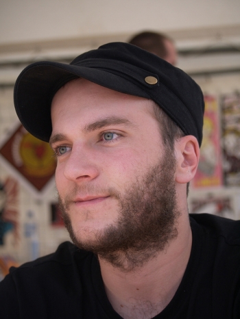 Johan Troïanowski - Auteur