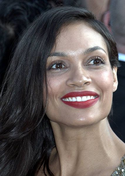 Rosario Dawson - Auteur