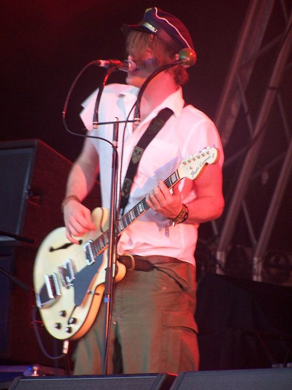 Courtney Taylor-Taylor - Auteur