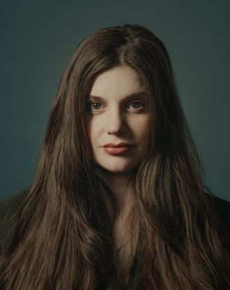 Lucie Mikaélian - Auteur