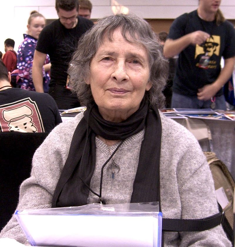 Ramona Fradon - Auteur