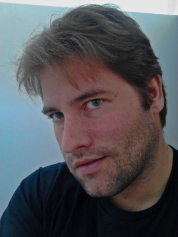 Troy Peteri - Auteur