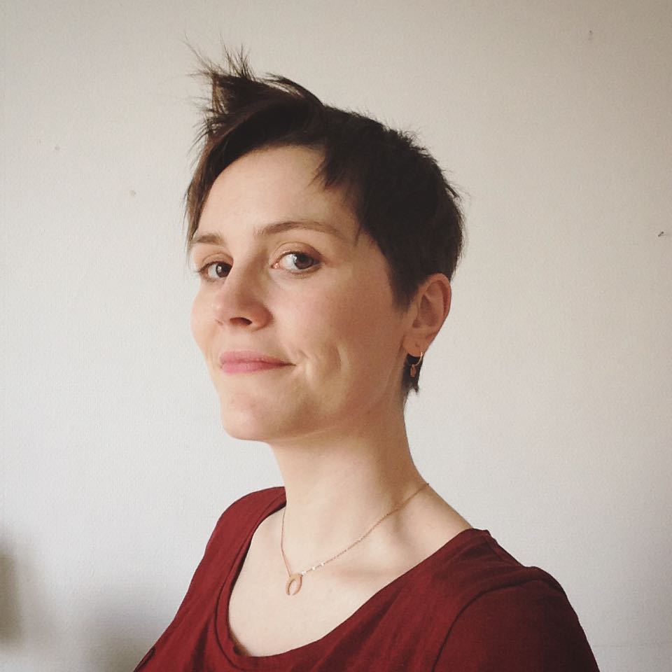 Julie Gore - Auteur