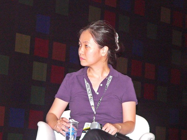 Erica Awano - Auteur