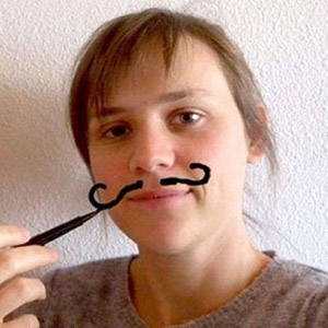 Lisa Lugrin - Auteur
