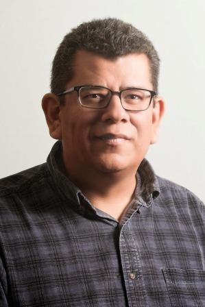 Adam Gallardo - Auteur