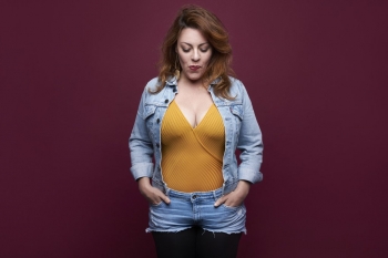 Mademoiselle Navie - Auteur