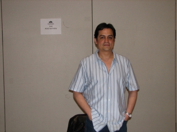 Mike Mayhew - Auteur