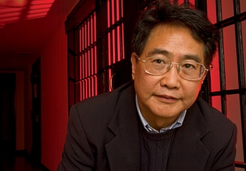Qiu Xiaolong - Auteur