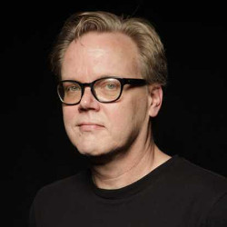 Bruce Timm - Auteur