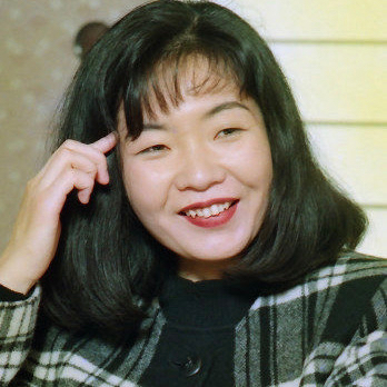 Momoko Sakura - Auteur