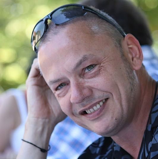 Luc Van Linthout - Auteur