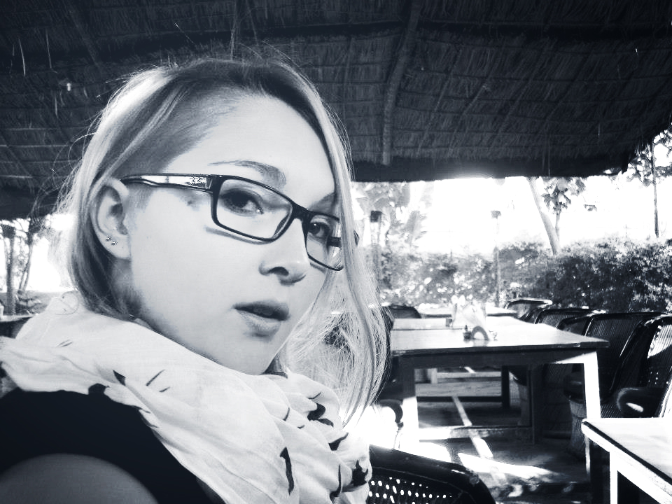 Nina Jacqmin - Auteur