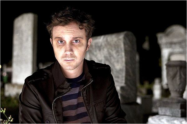 Sam Huntington - Auteur