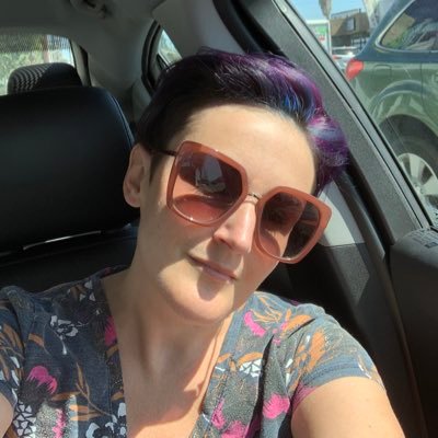 Mary Iacono - Auteur