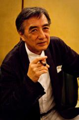 Toshihiko Yahagi - Auteur