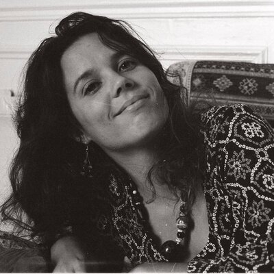 Hélène Ferrarini - Auteur