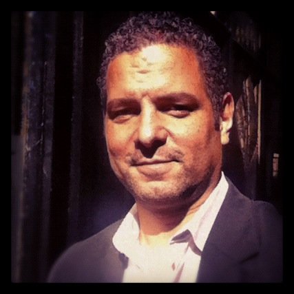 Alexander Dinelaris - Auteur