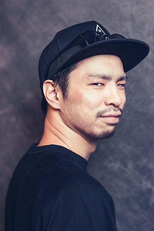 Tsuyoshi Takaki - Auteur