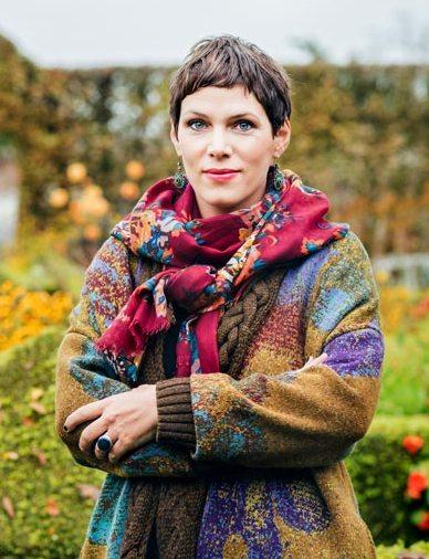 Emmanuelle Halgand - Auteur