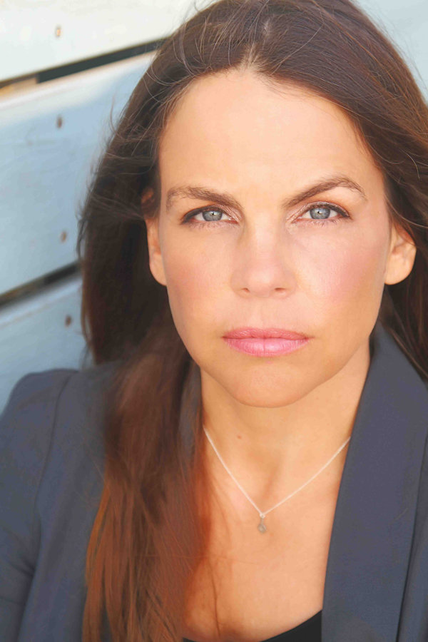 Margaret Stohl - Auteur