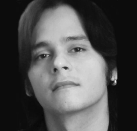 Mukesh Singh - Auteur
