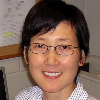 Kana Yamamoto - Auteur