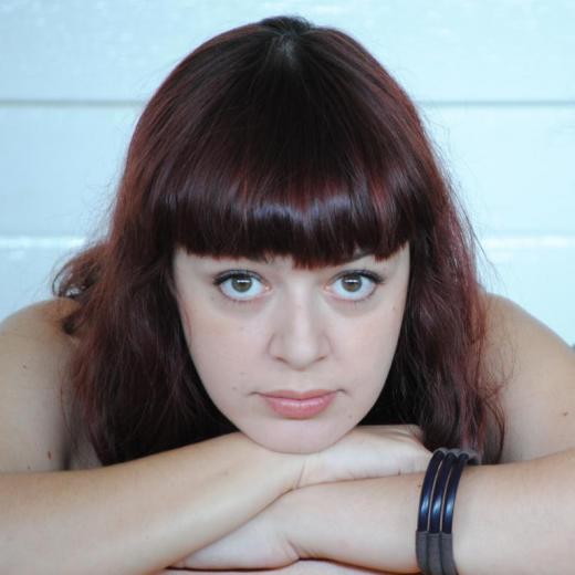 Irene Olmo - Auteur