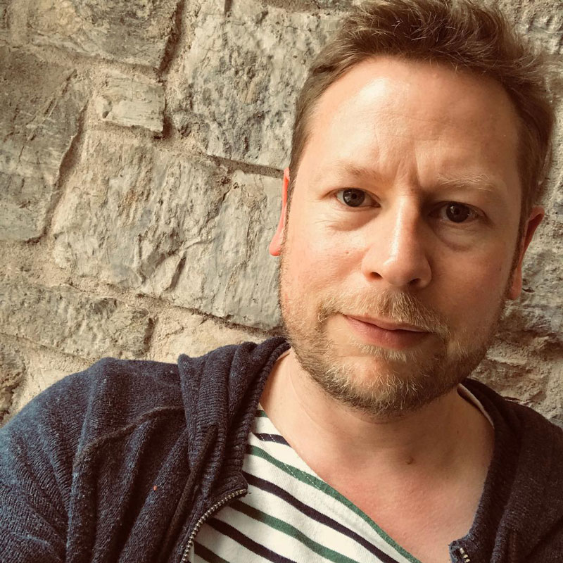 Tom McLaughlin - Auteur