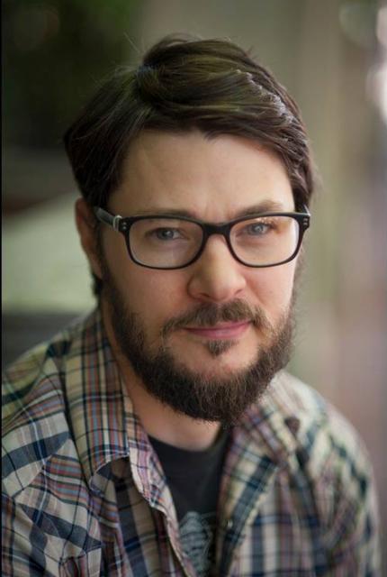 Ben Dewey - Auteur