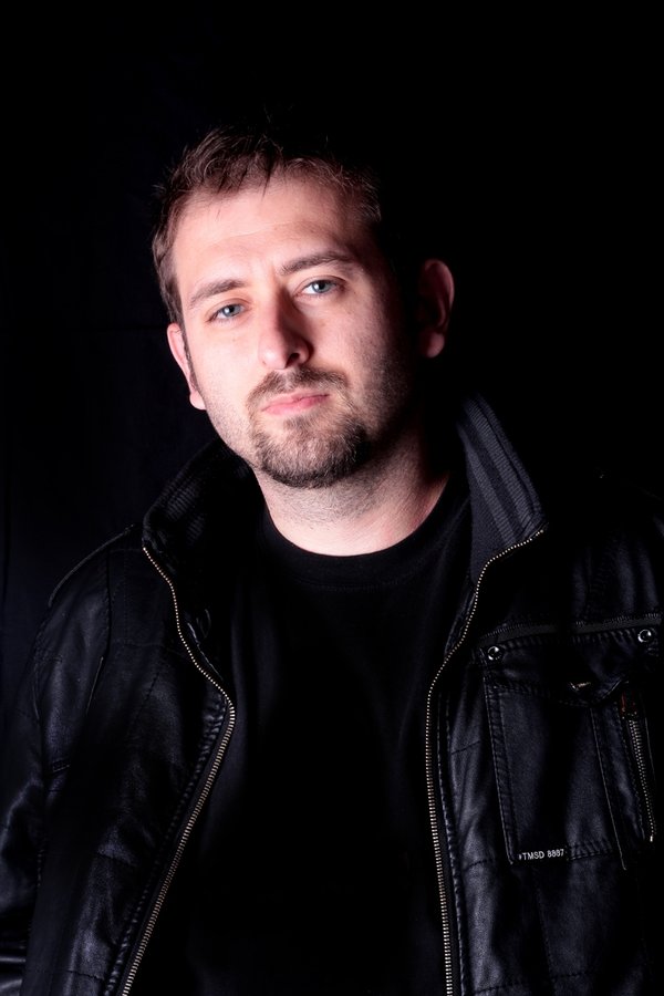 Victor Santos - Auteur