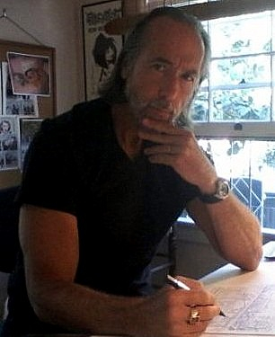 Mark Pacella - Auteur