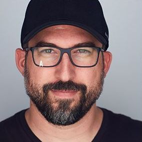 Adam Staffaroni - Auteur