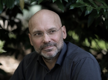 Alexander Hogh - Auteur