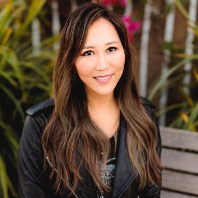 Lana Cho - Auteur