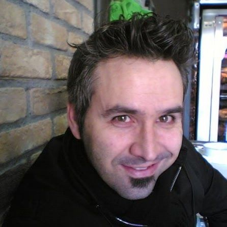 Guillermo Zubiaga - Auteur