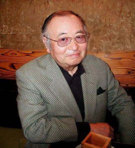 Ryuichiro Utsumi - Auteur
